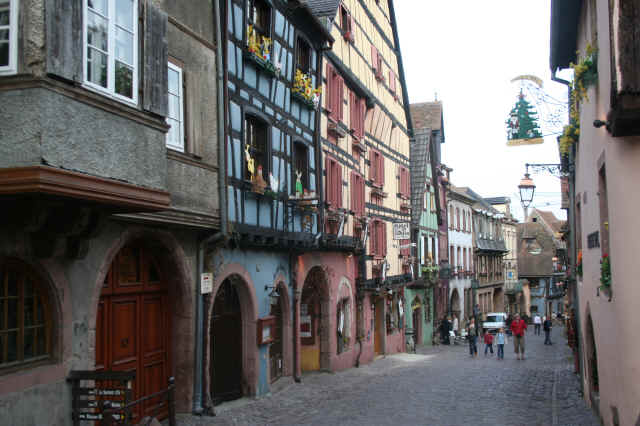 La rue principale de Riquewihr