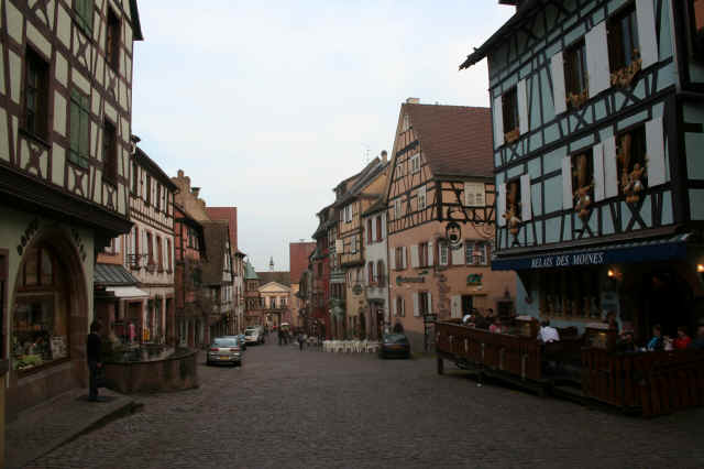 La rue principale de Riquewihr