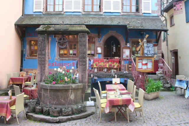 La rue principale de Riquewihr